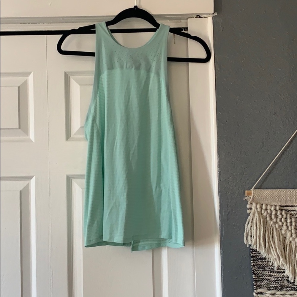 Lululemon reversable tank top